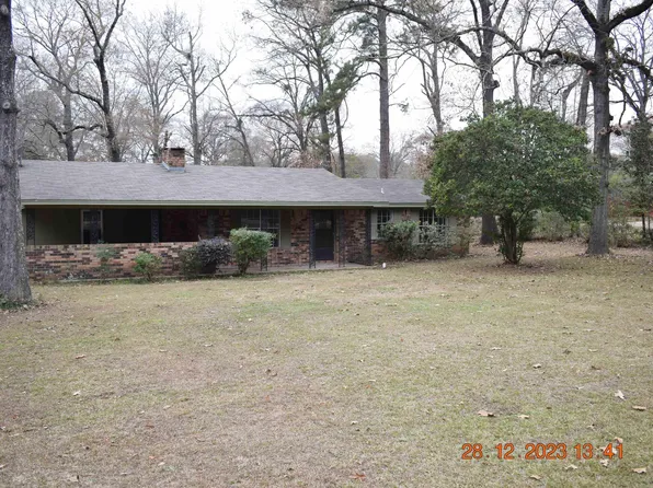 318 Cleveland St, Bastrop, LA 71220