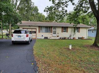 3904 Highland Dr, Manito, IL 61546