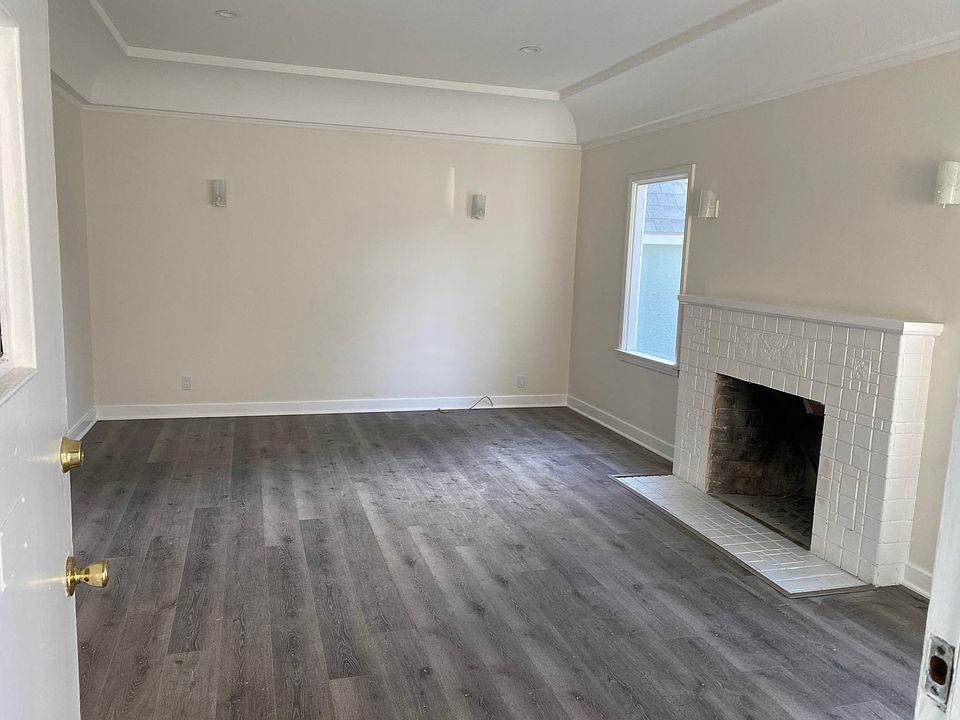 1st image of 614 E Magnolia Blvd