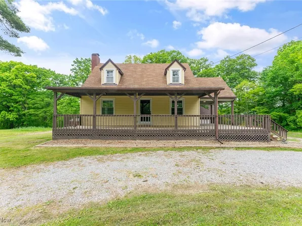 15800 Shilling Rd, Berlin Center, OH 44401