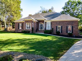 409 Crandall Dr, Greenville, SC 29607