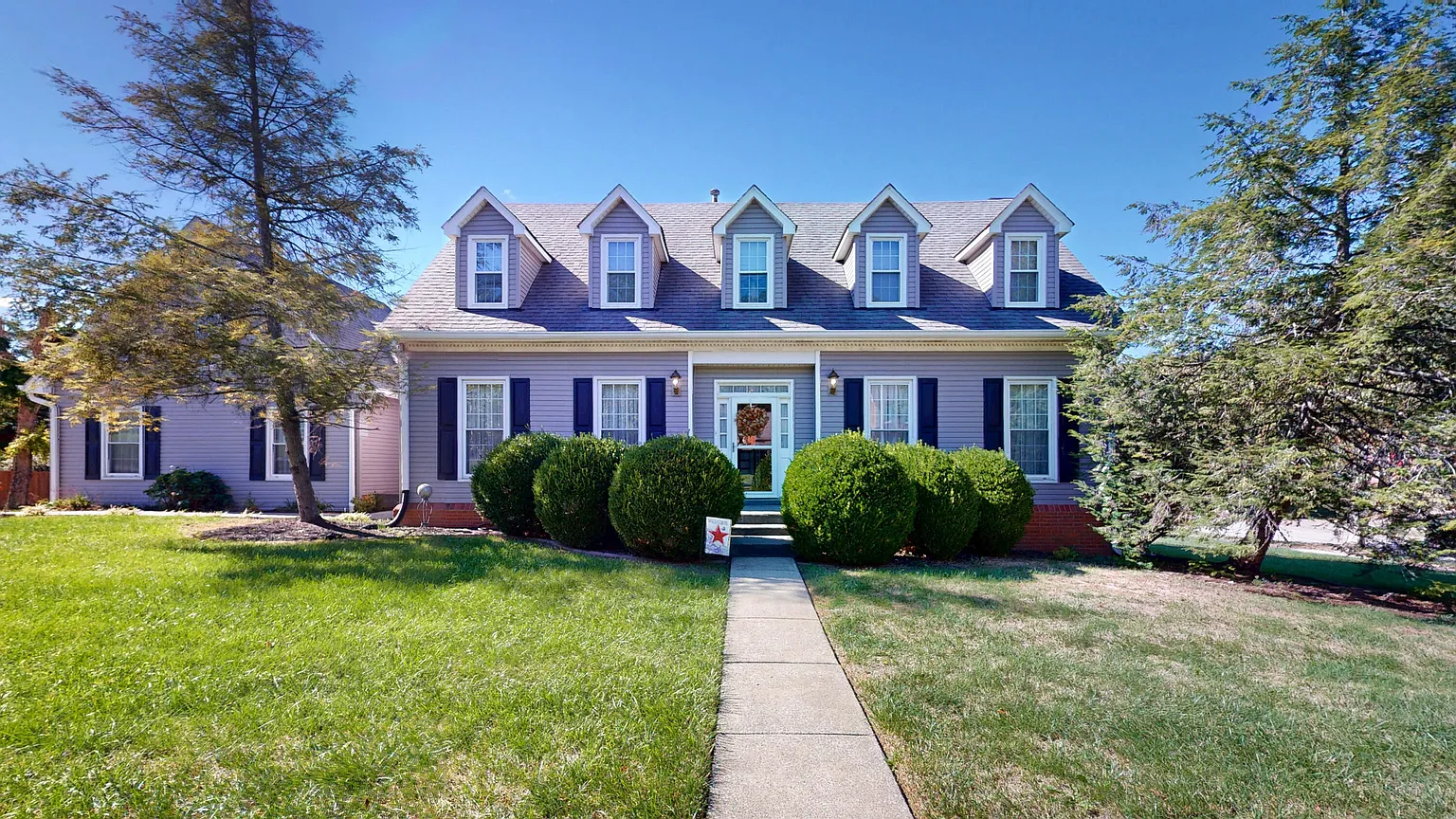 4683 Ironbridge Dr photo 1