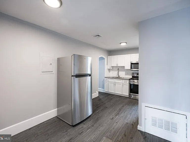 5847 Willows Ave #2 — Photo 4
