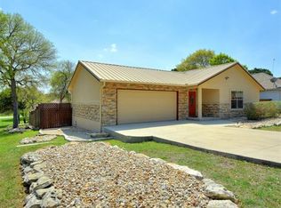 2 Saddle Rock Rdg, Wimberley, TX 78676