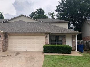 5703 Elmwood Pl, Fort Smith, AR 72903