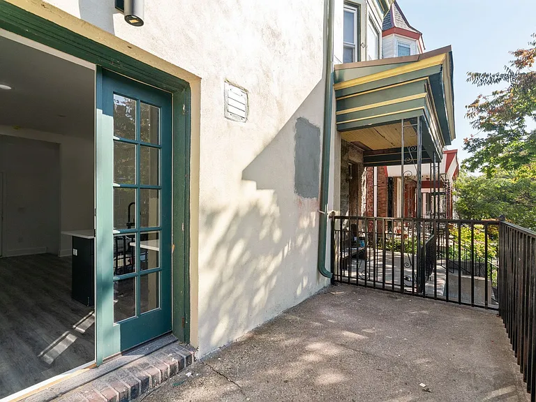 4735 Hazel Ave — Photo 20