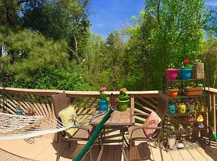 916 W Redwood Rd, Sterling, VA 20164