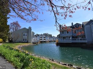 Waters Edge Condo, Falls Church, VA 22041
