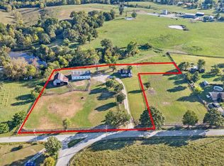 501 Gumbottom Rd, Waco, KY 40385