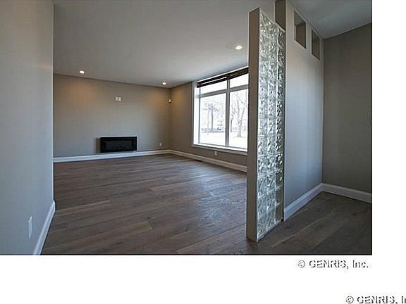 4th image of 179 Atlantic Ave
