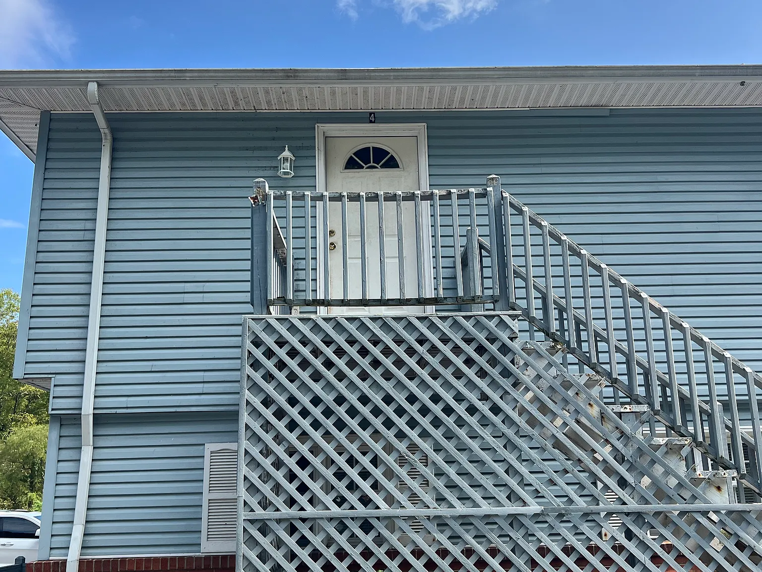 Pincecrest apartments — Photo 1