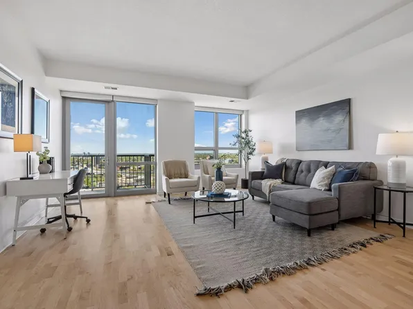 929 Portland Ave APT 2007, Minneapolis, MN 55404