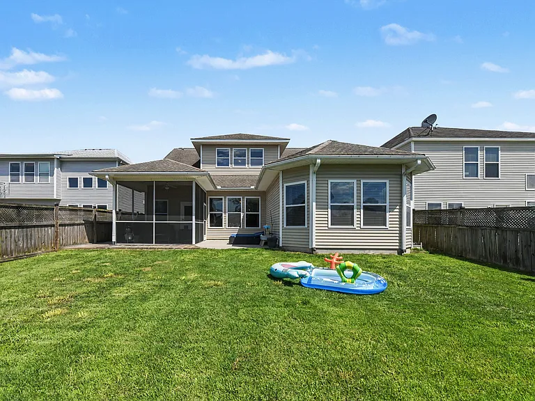 203 Topsaw Ln — Photo 33