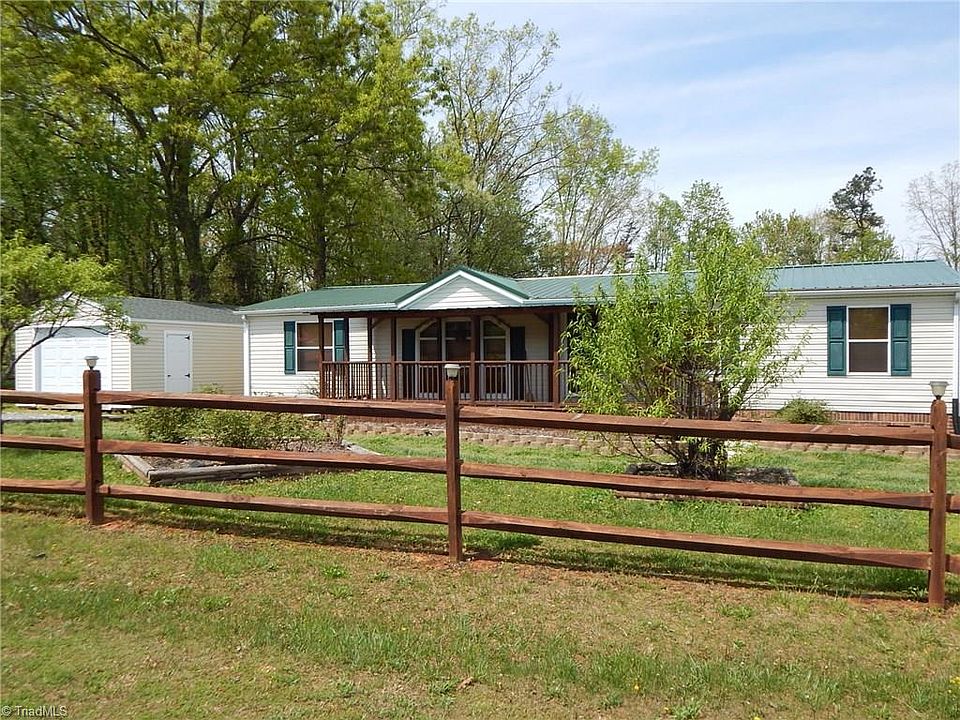 1st image of 167 Mountain Dale Dr