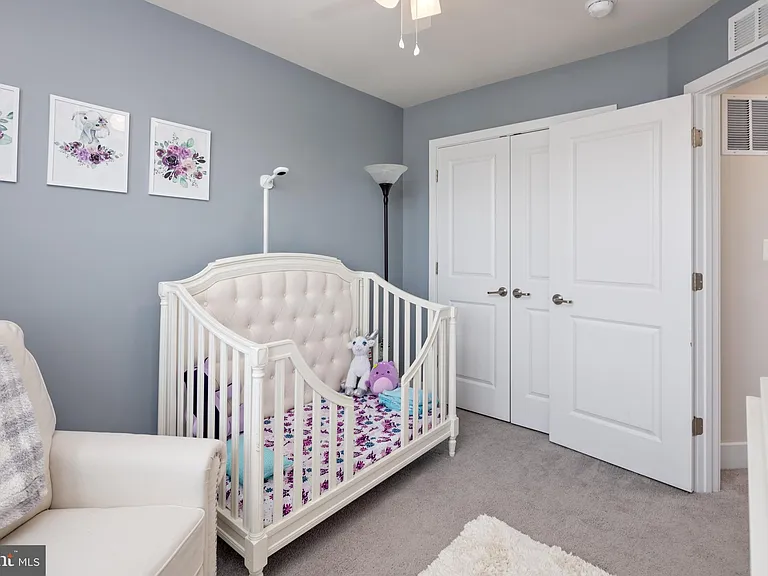 618 Chalcedony Ln — Photo 40