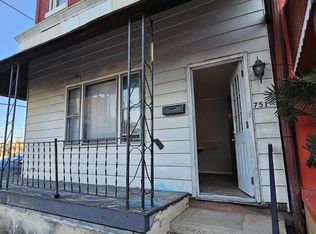 749 N 9th St #751, Reading, PA 19604