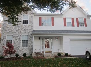 19 Edinburg Ln, East Brunswick, NJ 08816