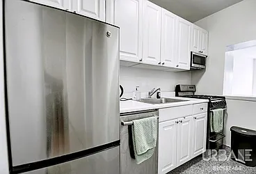 Rented by Urbane Brokerage