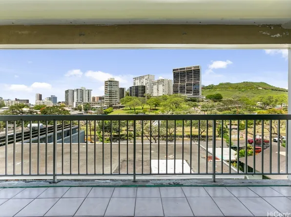 1114 Wilder Ave APT 707, Honolulu, HI 96822
