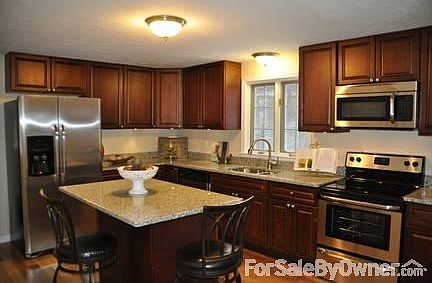 Updated Kitchen
						:
						Kitchen with granite countertop and all new stainless steel appliances