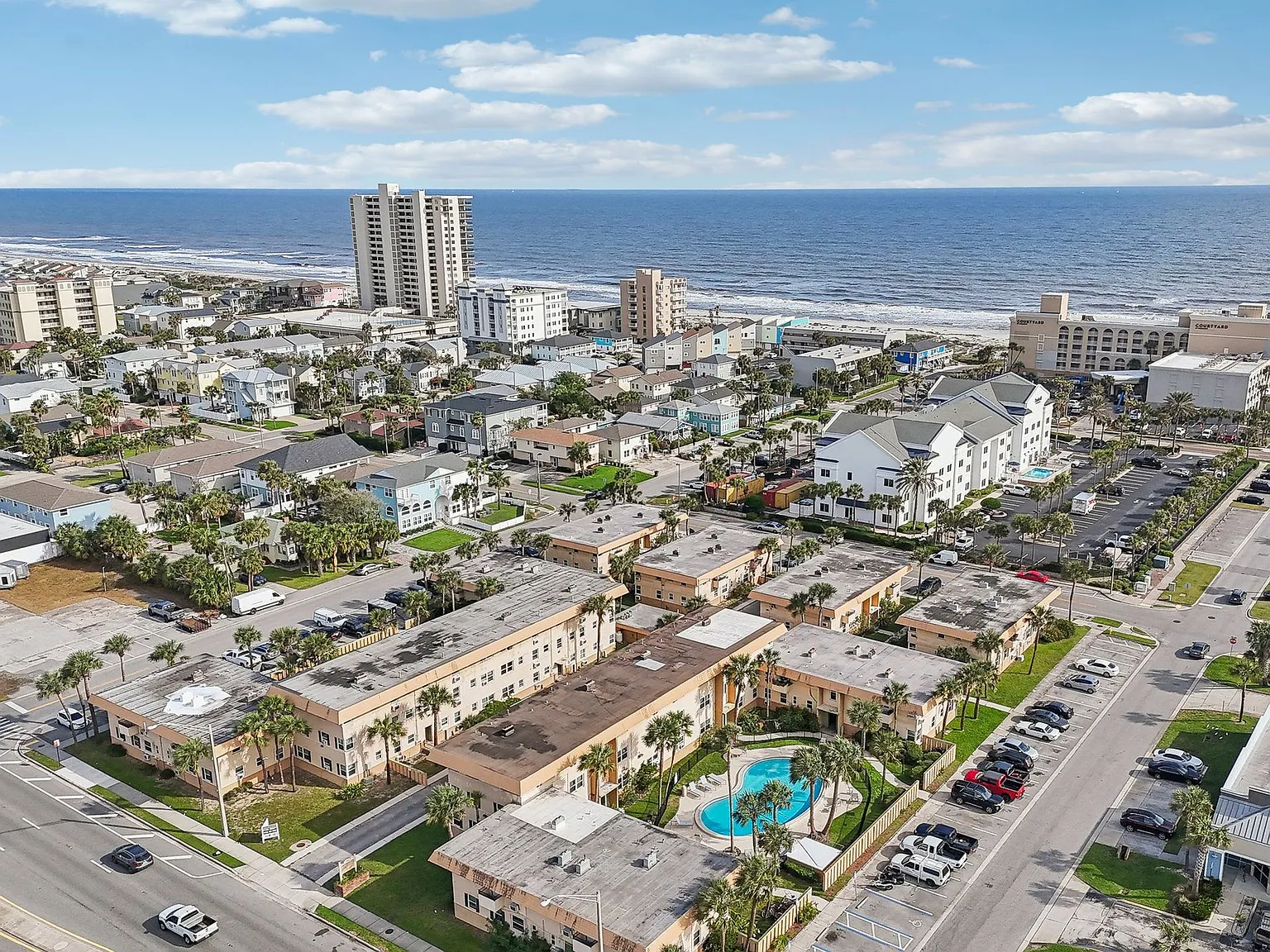 The Villas at Jax Beach — Photo 2
