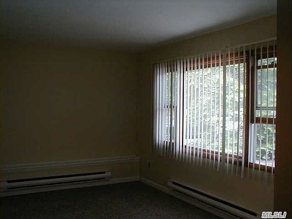 5th image of 66 Hunter Ave