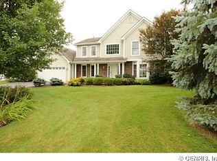 3 Saint Andrews Blvd, Fairport, NY 14450