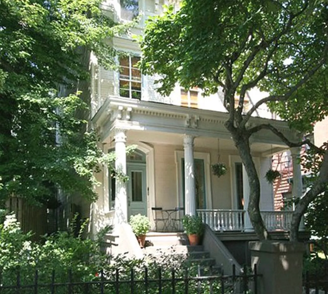 128 Clinton Avenue — Photo 3