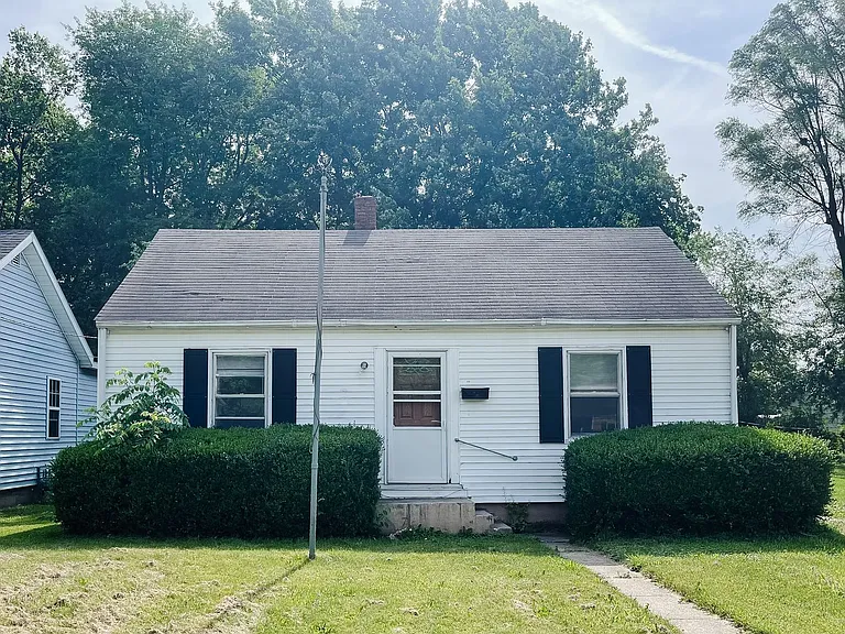 810 S Luick Ave — Photo 15