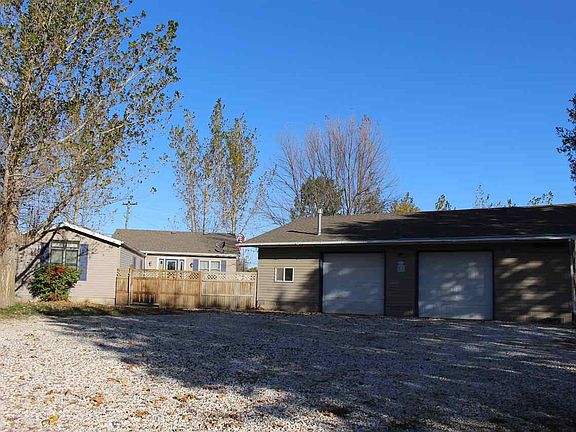 5th image of 1416 Duncombe St