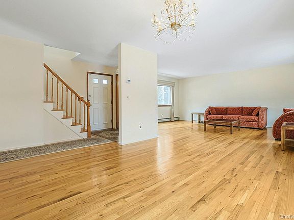 5th image of 186 Rutledge Avenue