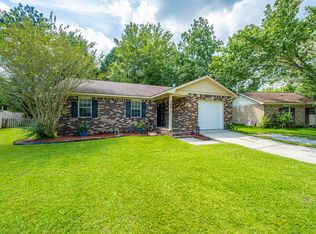 104 McDuffie Ct, Summerville, SC 29486