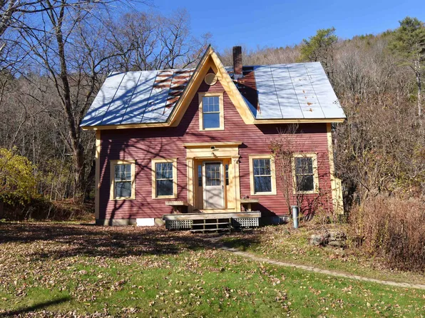 66 Barker Road, Thetford, VT 05058