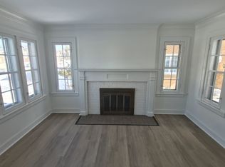 18420 Chagrin Blvd #1, Beachwood, OH 44122