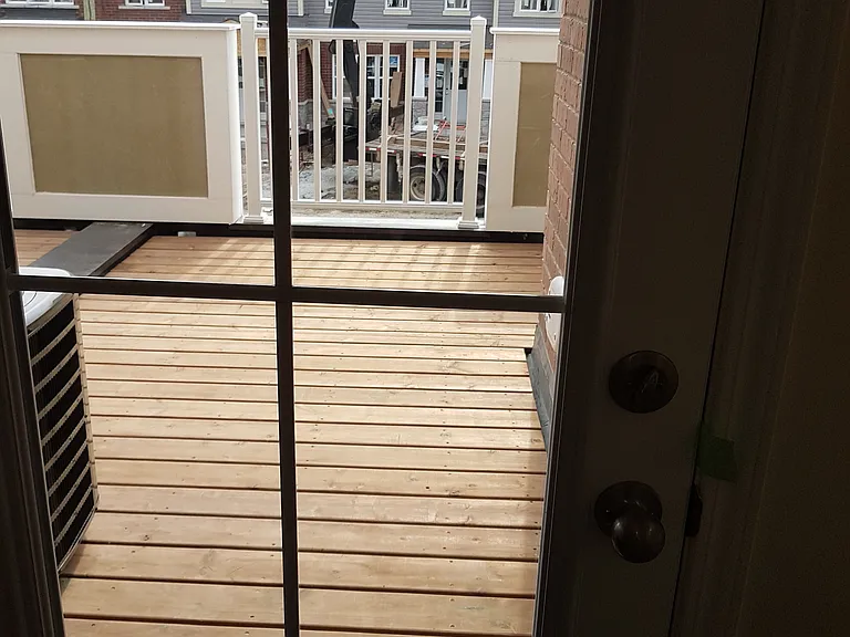 2443 Fall Harvest Cres — Photo 8