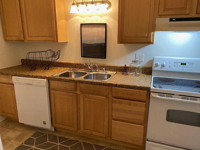 80 Sulphur Springs Rd — Photo 5