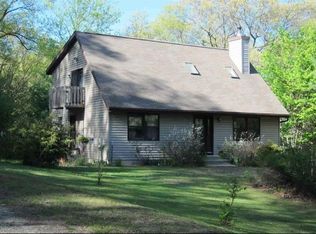 E9273 Oakleaf Ln, Wisconsin Dells, WI 53965