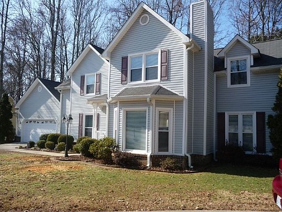 4th image of 130 Whisperwood Ln