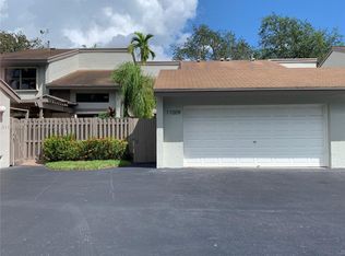 11009 SW 113th Pl, Miami, FL 33176