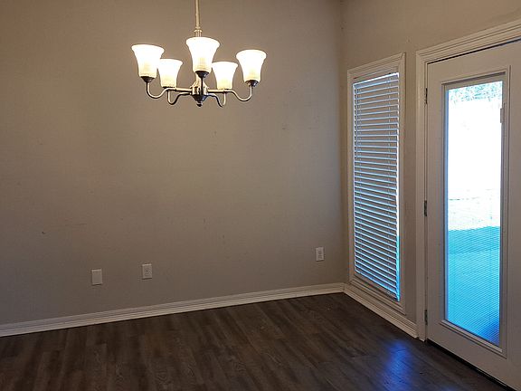5th image of 5210 Heatherbrook Dr