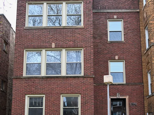 7814 S Bennett Ave, Chicago, IL 60649