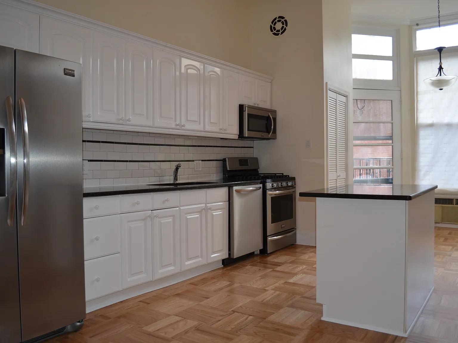 110 Remsen Street — Photo 2