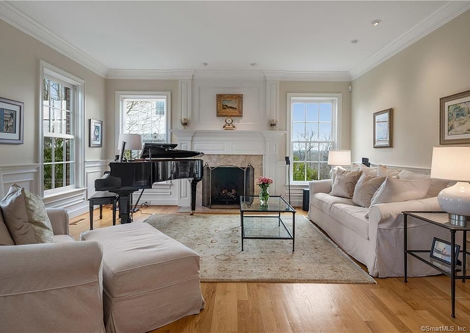 19 Hill Ln, Avon, CT 06001 Zillow