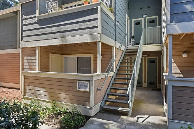 1 bed, 677 sqft, $2,595 — Photo 1