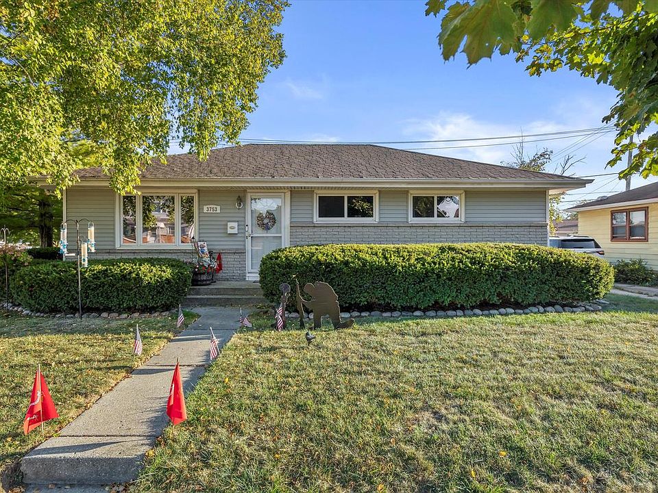 1st image of 3753 East Klieforth AVENUE