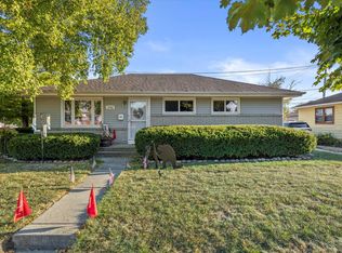 3753 E Klieforth Ave, Cudahy, WI 53110