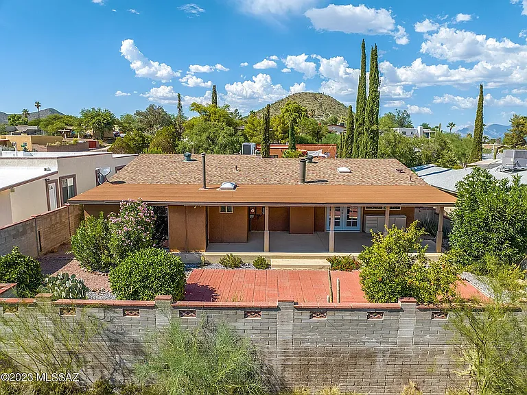 2891 W Saint Tropaz Ave — Photo 25