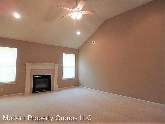 3rd image of 4809 Shale Oaks Ave