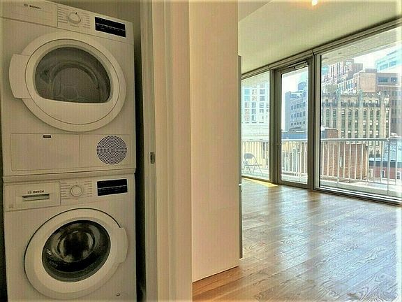 4th image of 434 Albee Sq #4F
