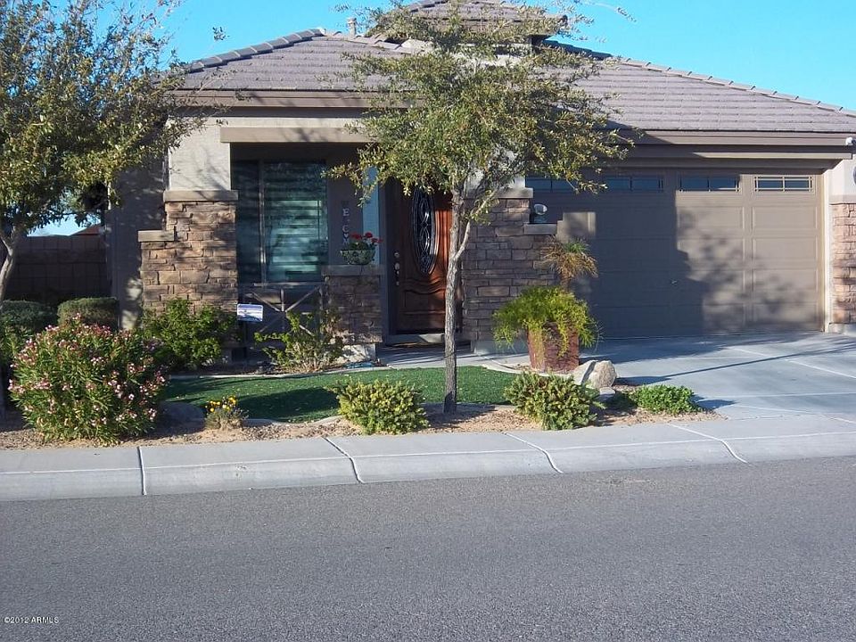 1st image of 346 E Caribbean Dr